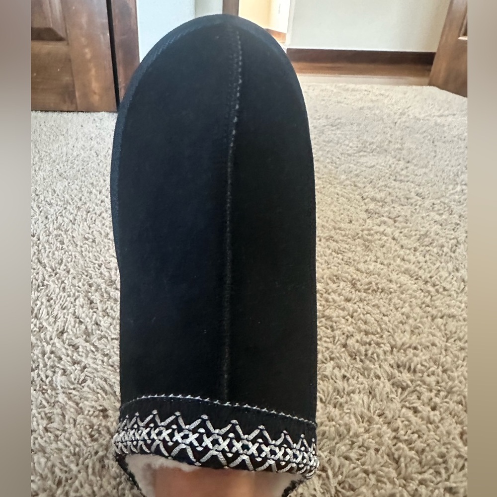 Black mens Slip-On Shoes